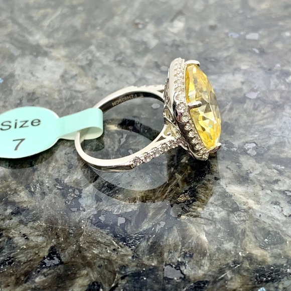 925 STERLING SILVER & YELLOW CZ COCKTAIL RING - Picture 4 of 8